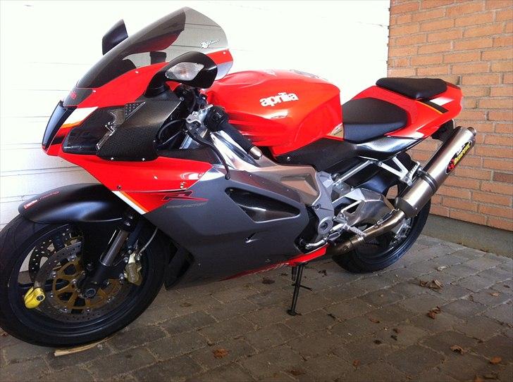 Aprilia RSV 1000 R billede 4