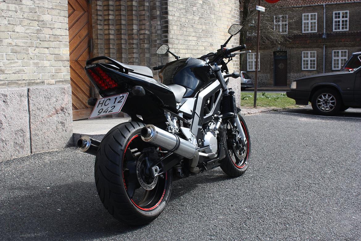 Suzuki sv 1000 n billede 1