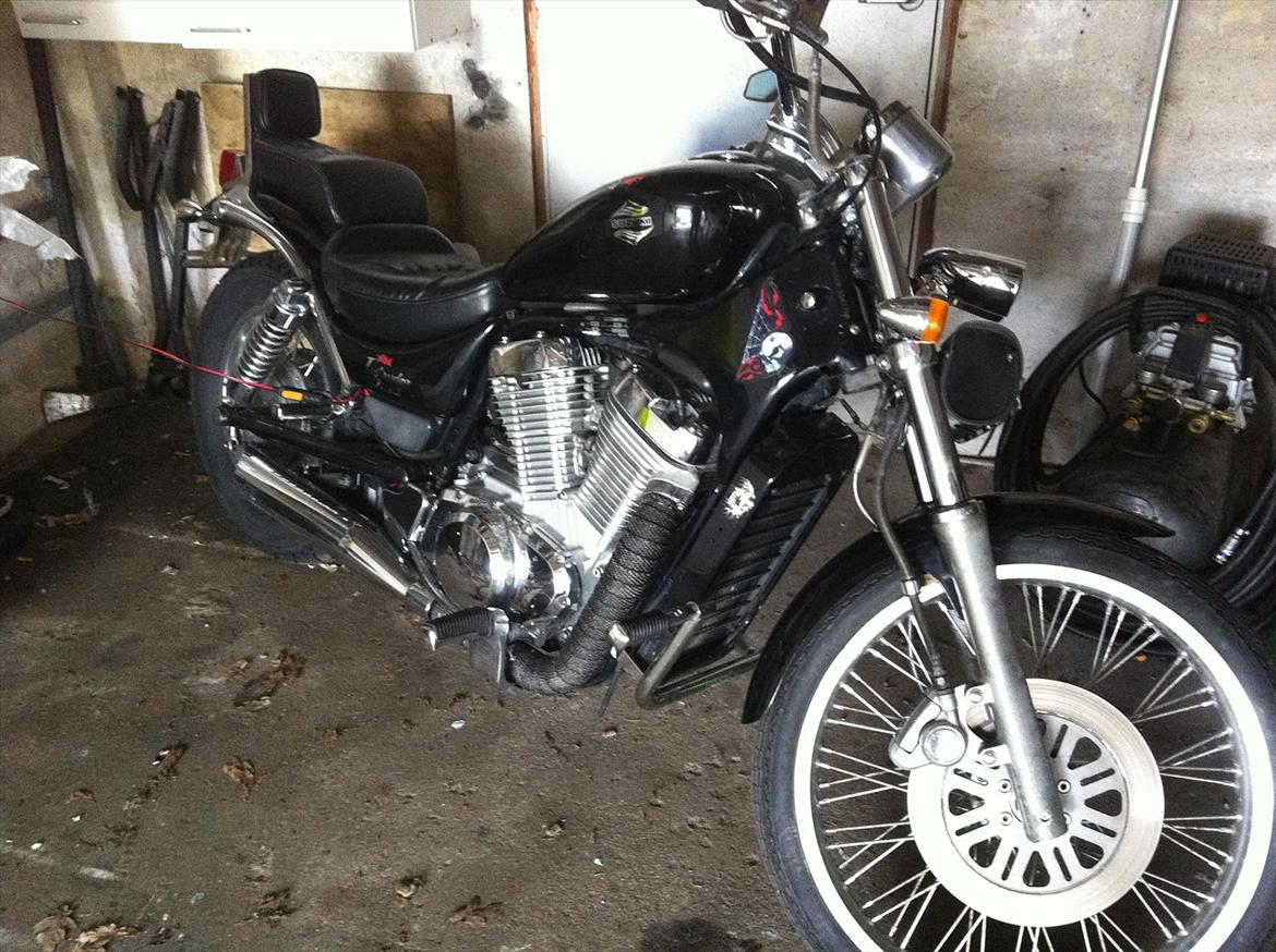 Suzuki intruder (solgt) billede 12