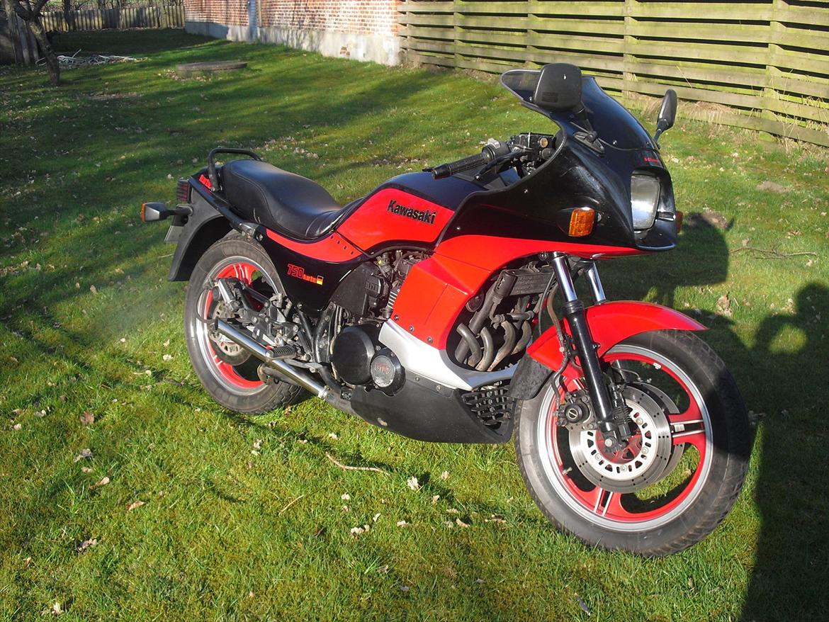 Kawasaki GPZ 750 Turbo billede 1