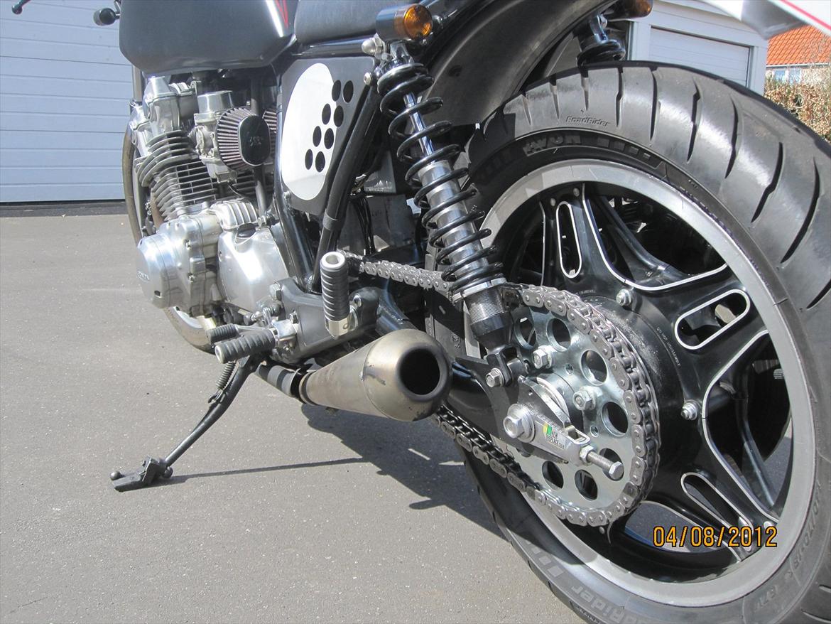 Honda CB 750 DOHC FA - 3 tænder mere på baghjulet :-) billede 12