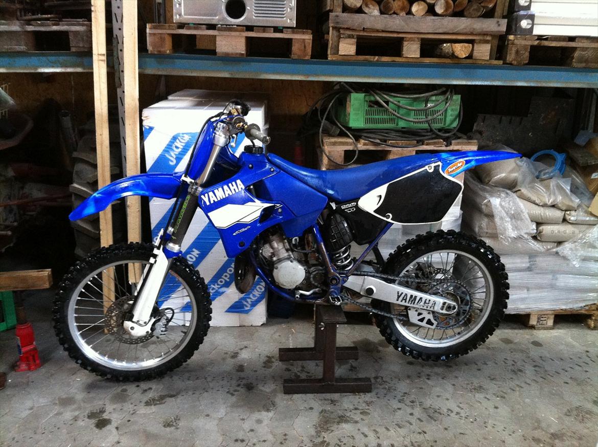 Yamaha YZ 125 billede 1