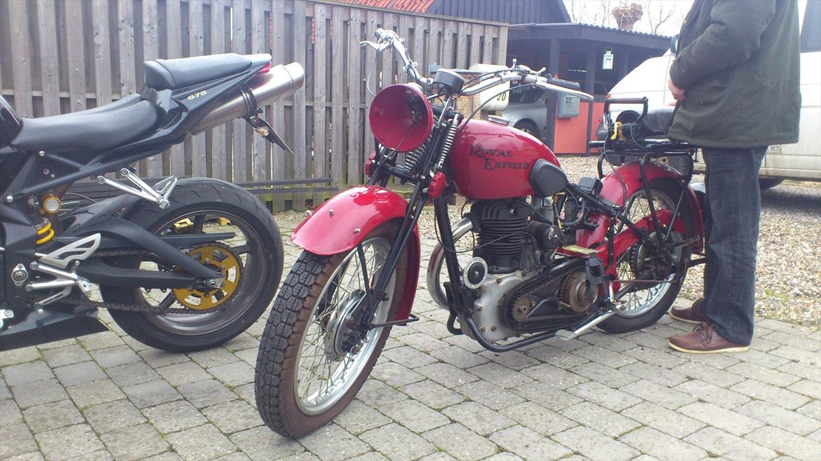 Royal Enfield C.O - Da jeg fik cyklen hjem billede 1