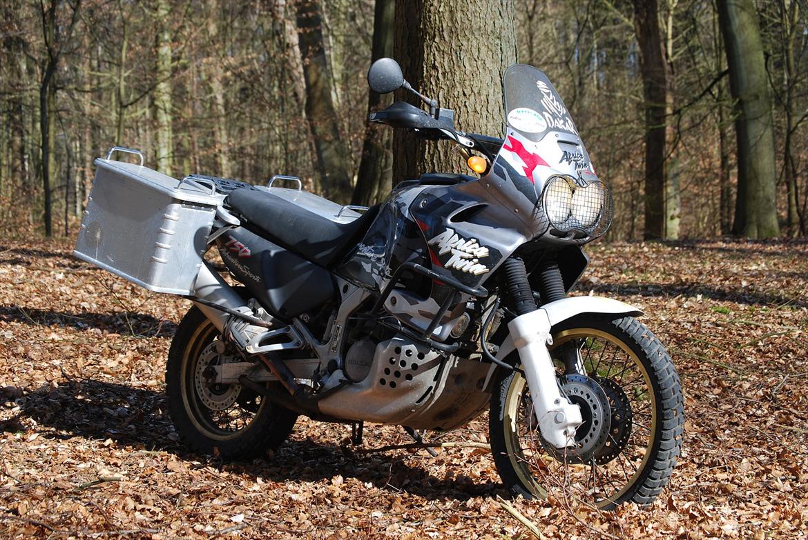 Honda Africa Twin XRV 750 billede 3