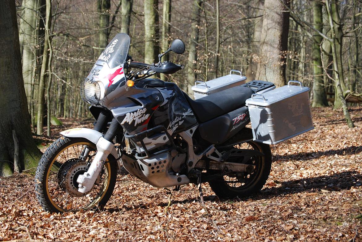 Honda Africa Twin XRV 750 billede 9