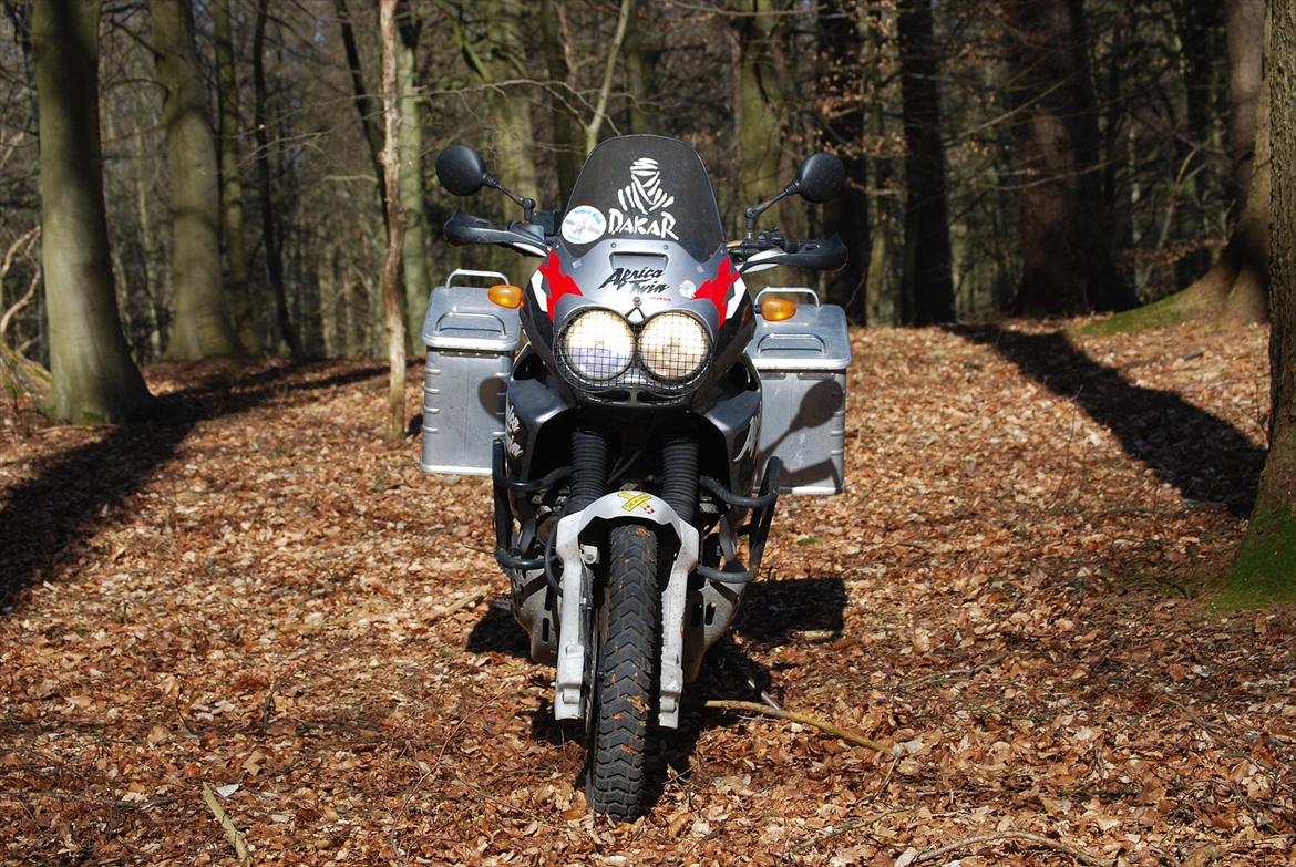 Honda Africa Twin XRV 750 billede 10