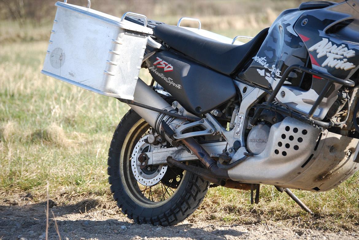 Honda Africa Twin XRV 750 billede 18