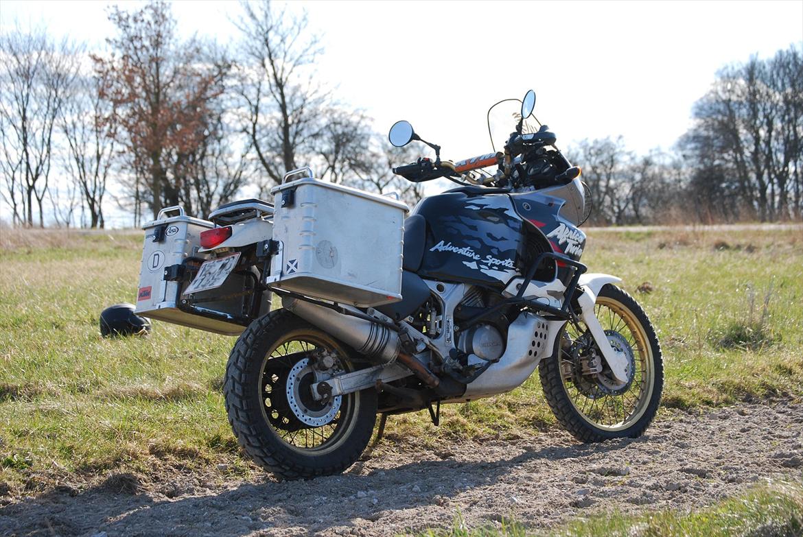 Honda Africa Twin XRV 750 billede 20
