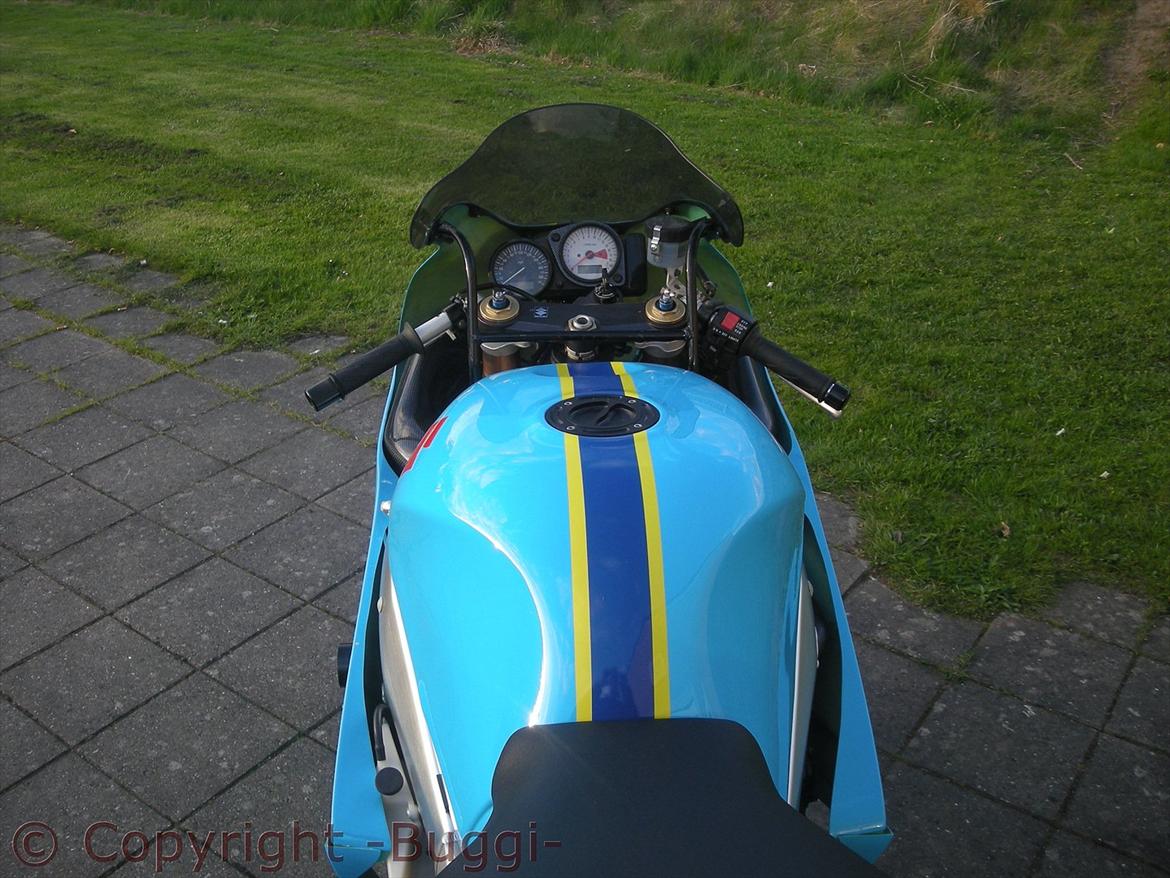 Suzuki GSX-R750 SRAD Baneged billede 11