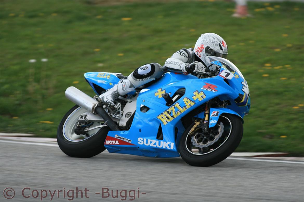 Suzuki GSX-R750 SRAD Baneged billede 2