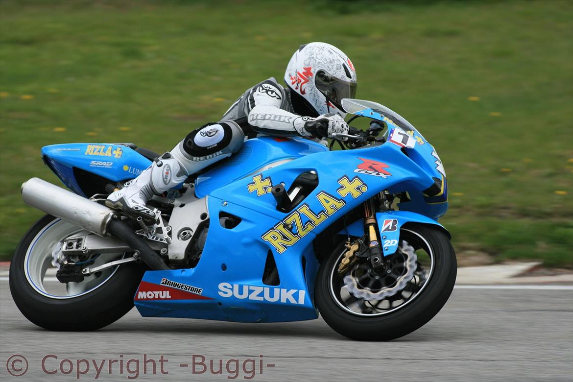 Suzuki GSX-R750 SRAD Baneged billede 1