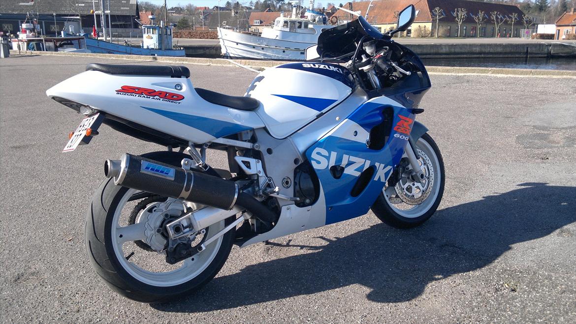 Suzuki GSX 600 R - Randers - - mariager havn billede 3