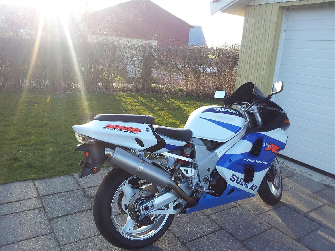 Suzuki Tl 1000 R billede 1