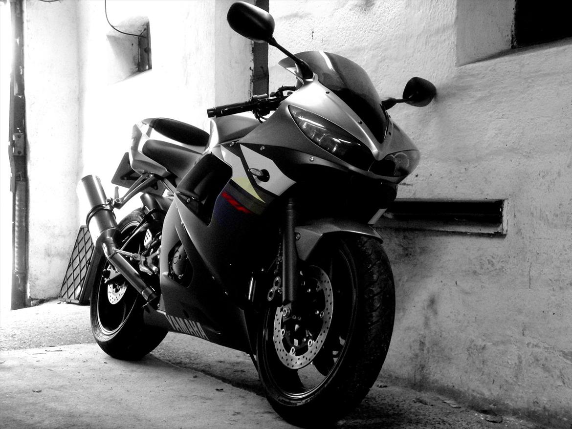 Yamaha YZF R6 -solgt- billede 9