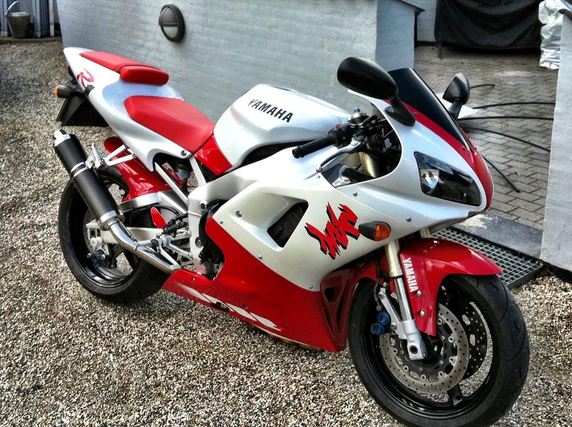 Yamaha R1 *Solgt* billede 3