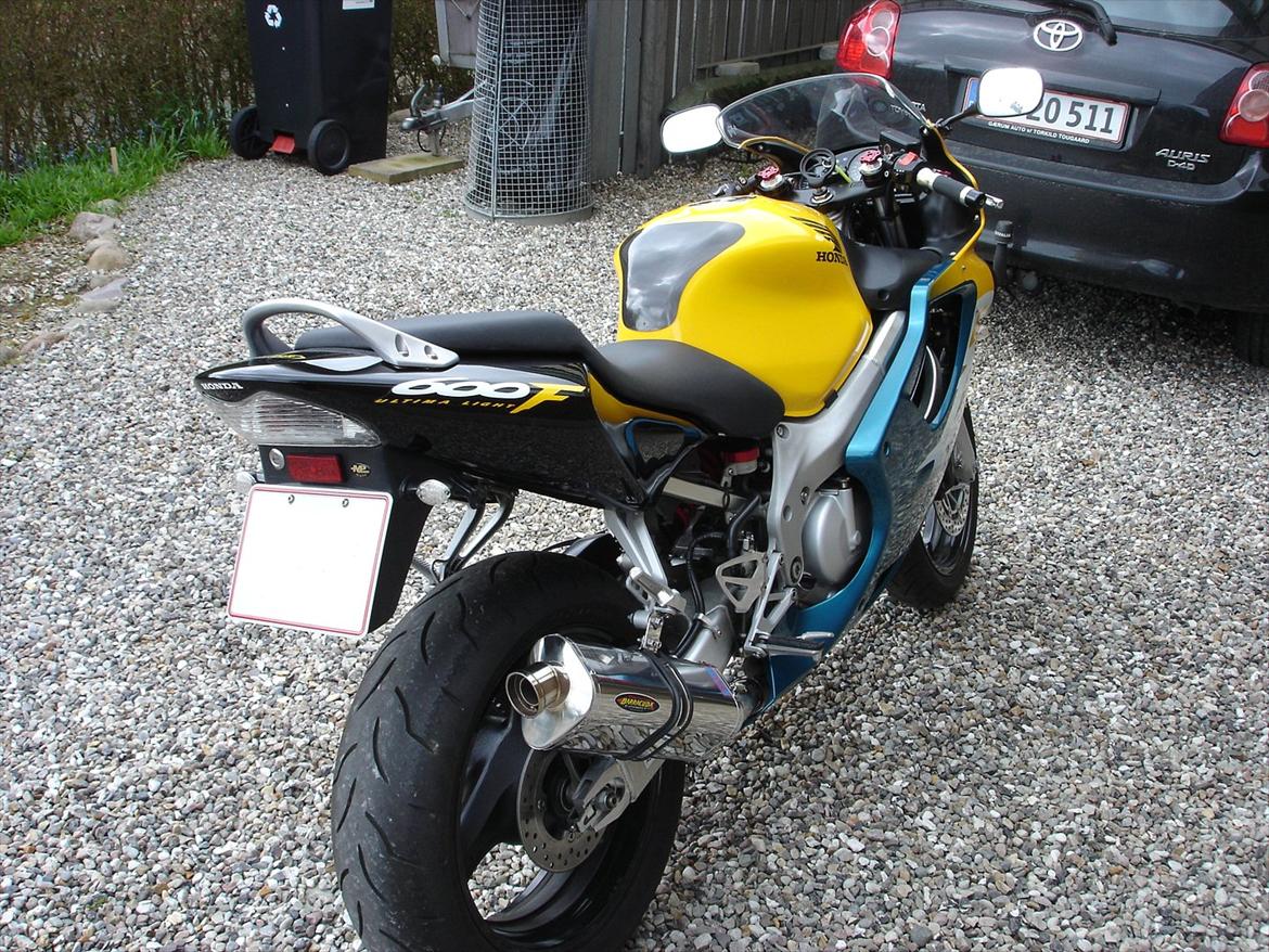 Honda CBR 600F4 billede 5