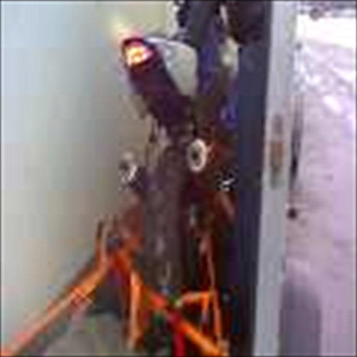 Suzuki GSXR 1000( TOTALSKADET) billede 3