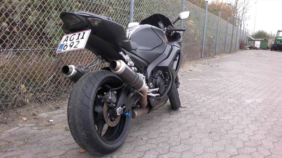 Suzuki GSXR 1000( TOTALSKADET) billede 4