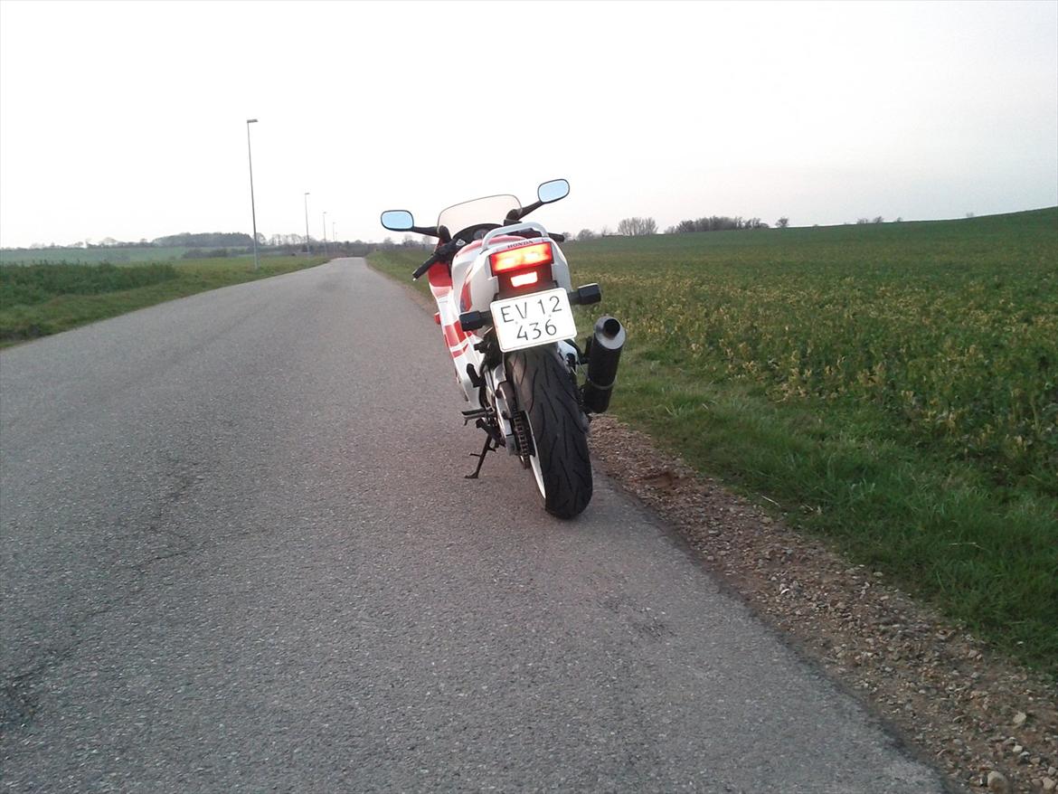 Honda cbr 600 f2 billede 3