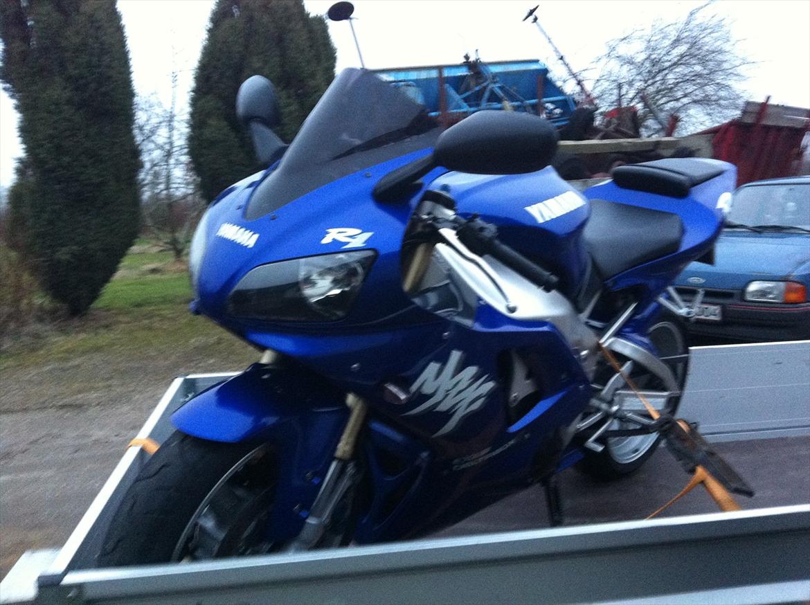 Yamaha YZF R1 billede 10