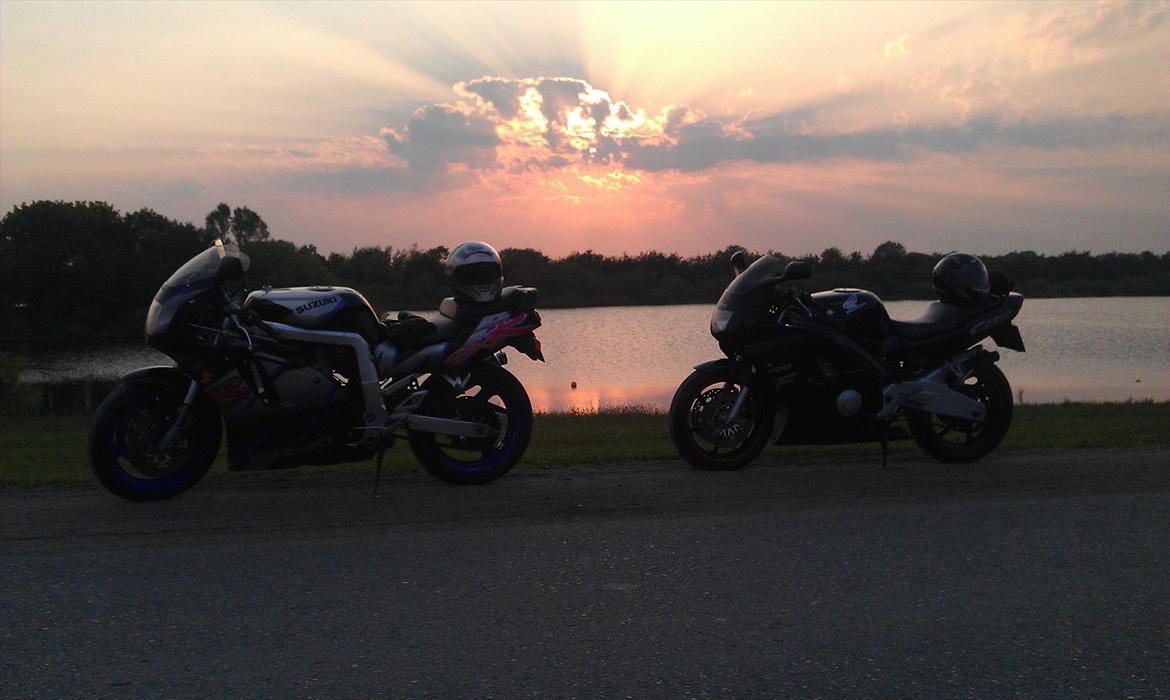 Honda CBR 600 F3 billede 2