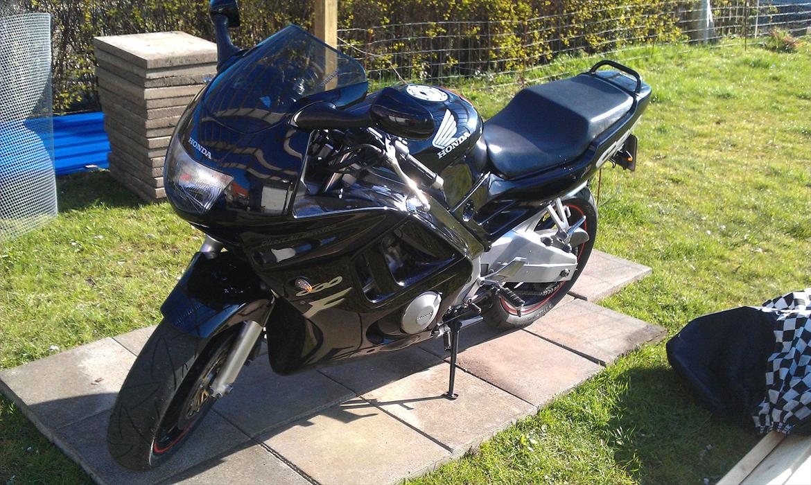 Honda CBR 600 F3 billede 8
