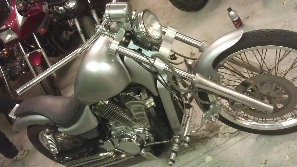 Suzuki Intruder billede 1