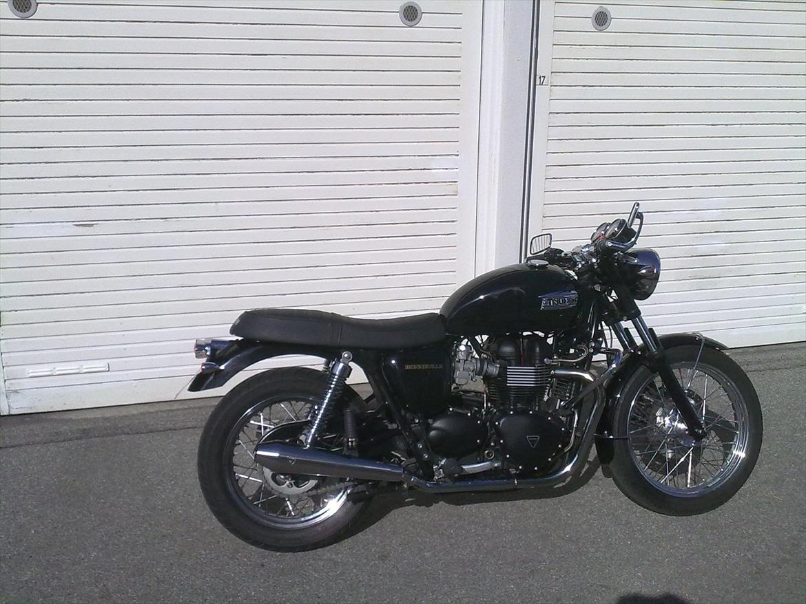 Triumph Bonneville Black billede 1