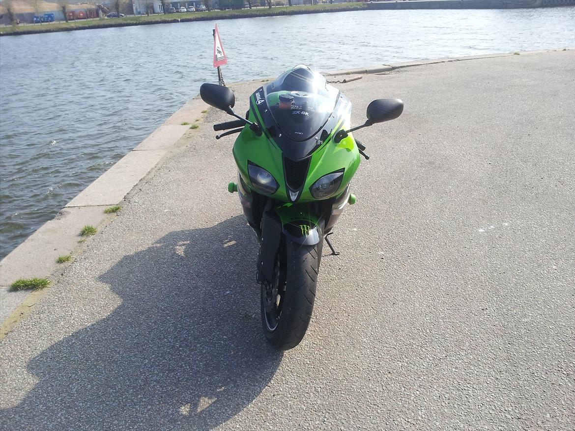 Kawasaki Ninja ZX6R billede 7