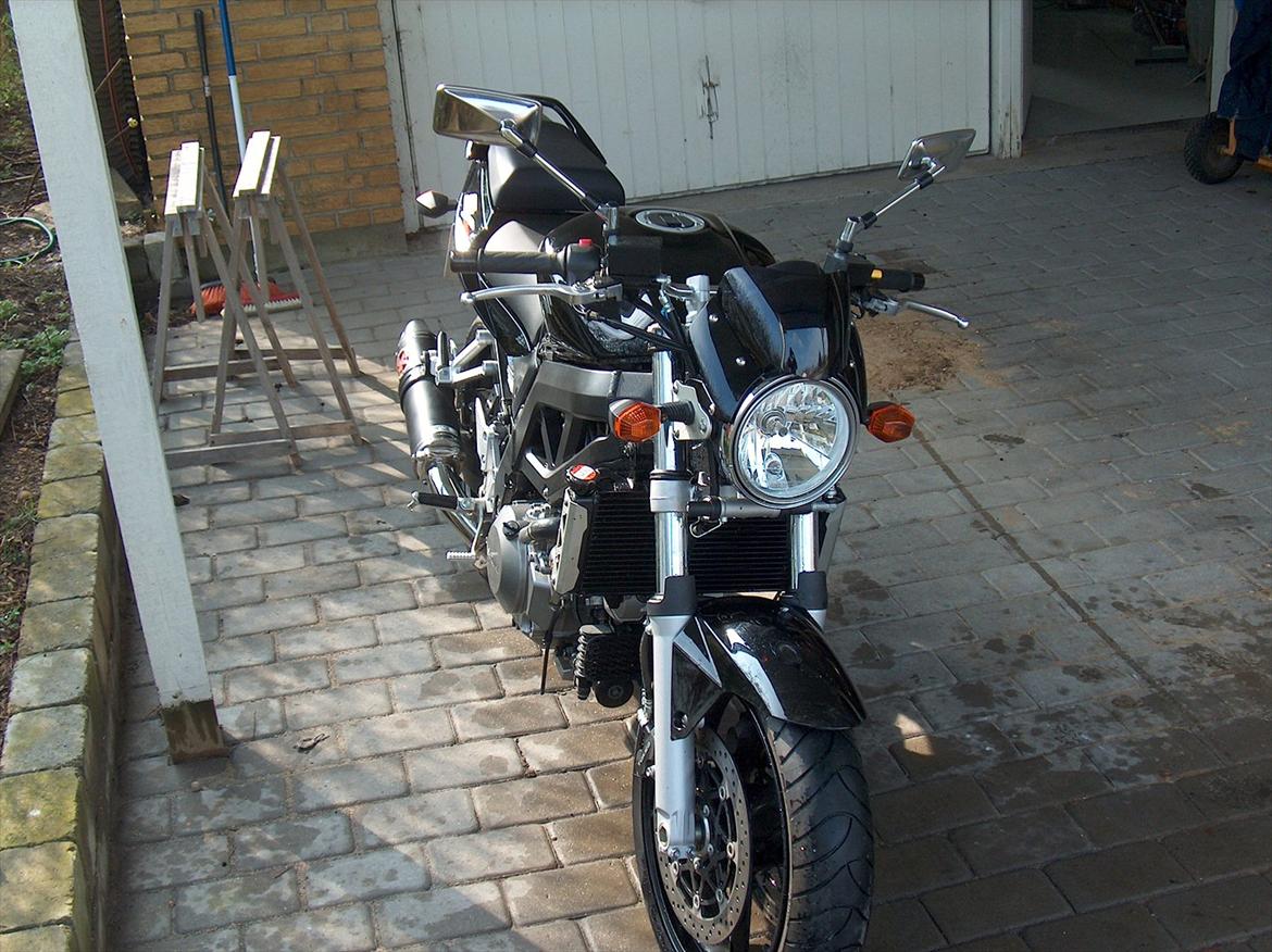 Suzuki SV 1000NK7 billede 8