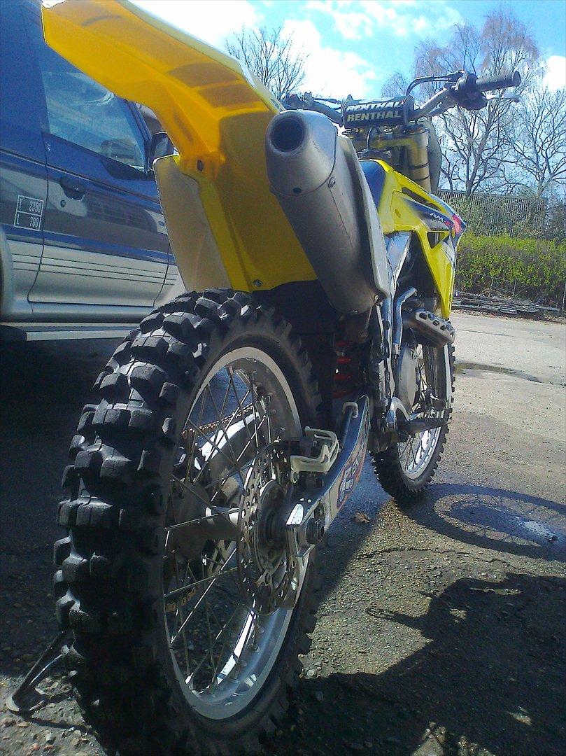 Suzuki rmz 450 billede 4