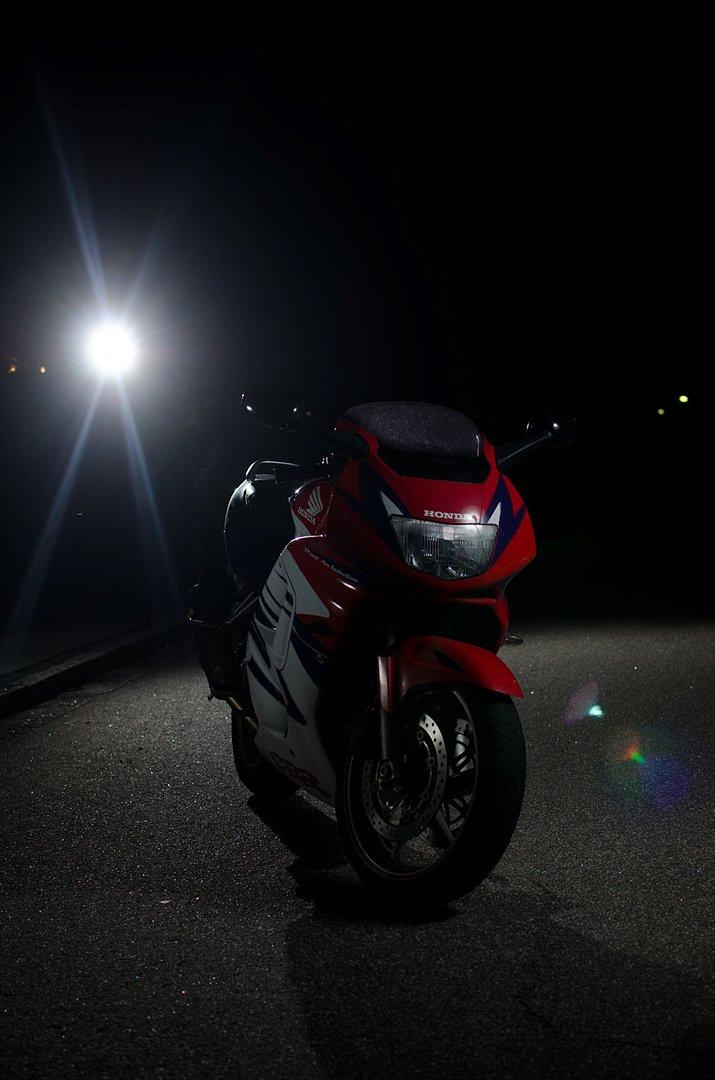 Honda Cbr 600 F3 SOLGT billede 3