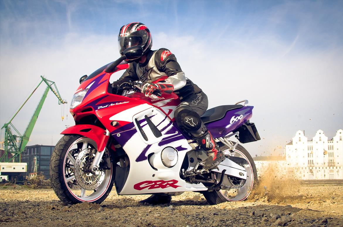 Honda Cbr 600 F3 SOLGT billede 1