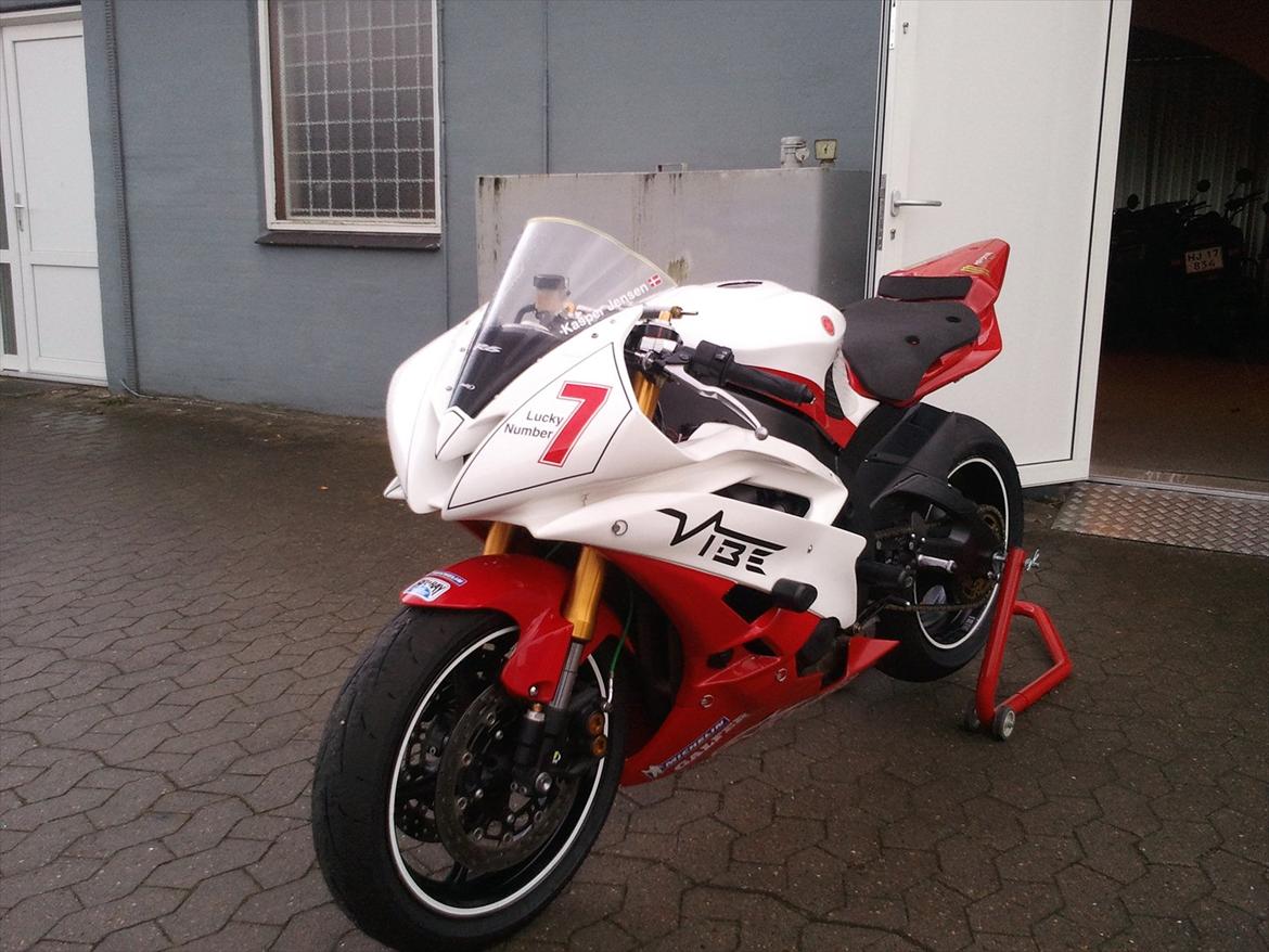 Yamaha YFZ R6 - Baneracer billede 1