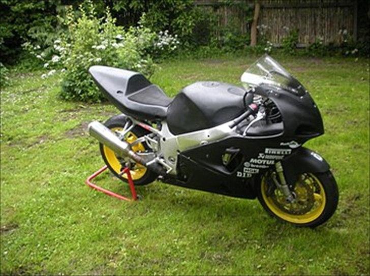 Suzuki gsx-r (solgt) billede 1