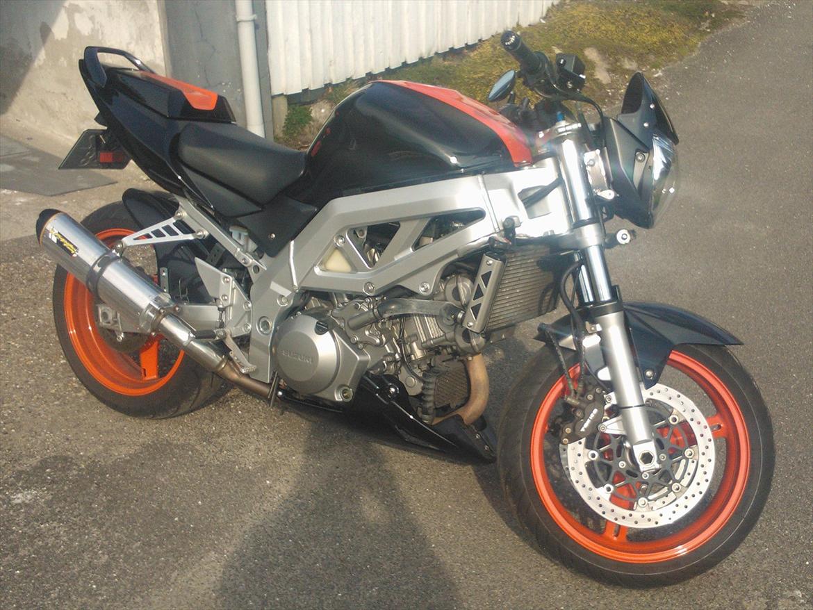 Suzuki sv 1000N billede 1