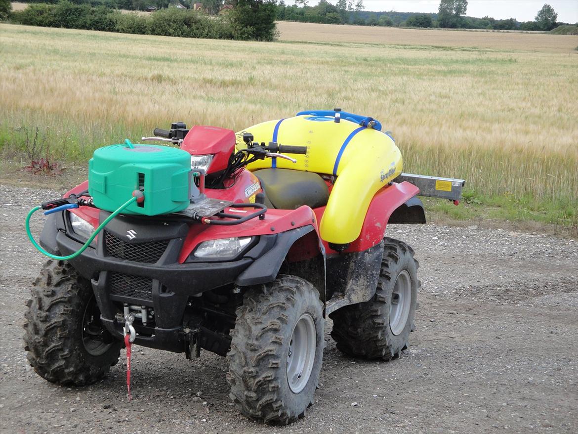 Suzuki LT-A750 axi billede 2
