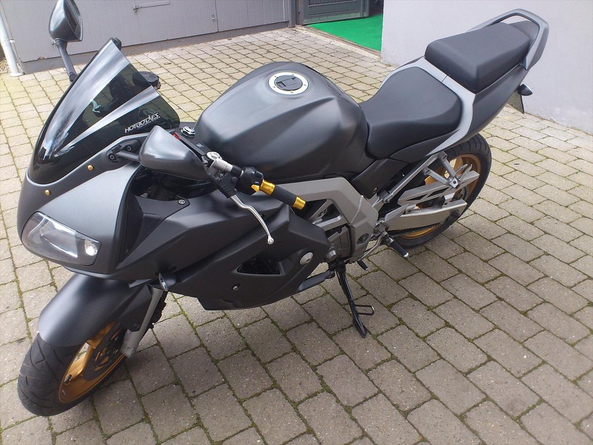 Suzuki sv 650S billede 3