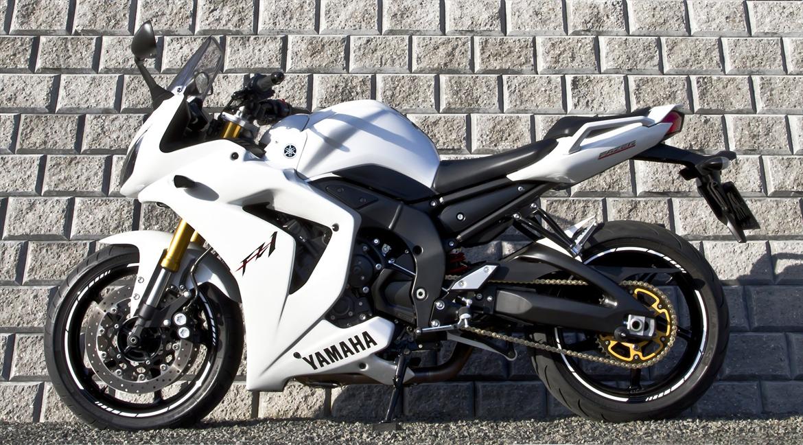 Yamaha  FZ1-S WHITE PEARL - White Pearl FZ1 - S ABS billede 7