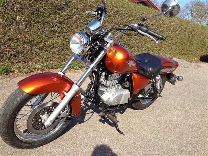 Suzuki Marauder GZ125 billede 3