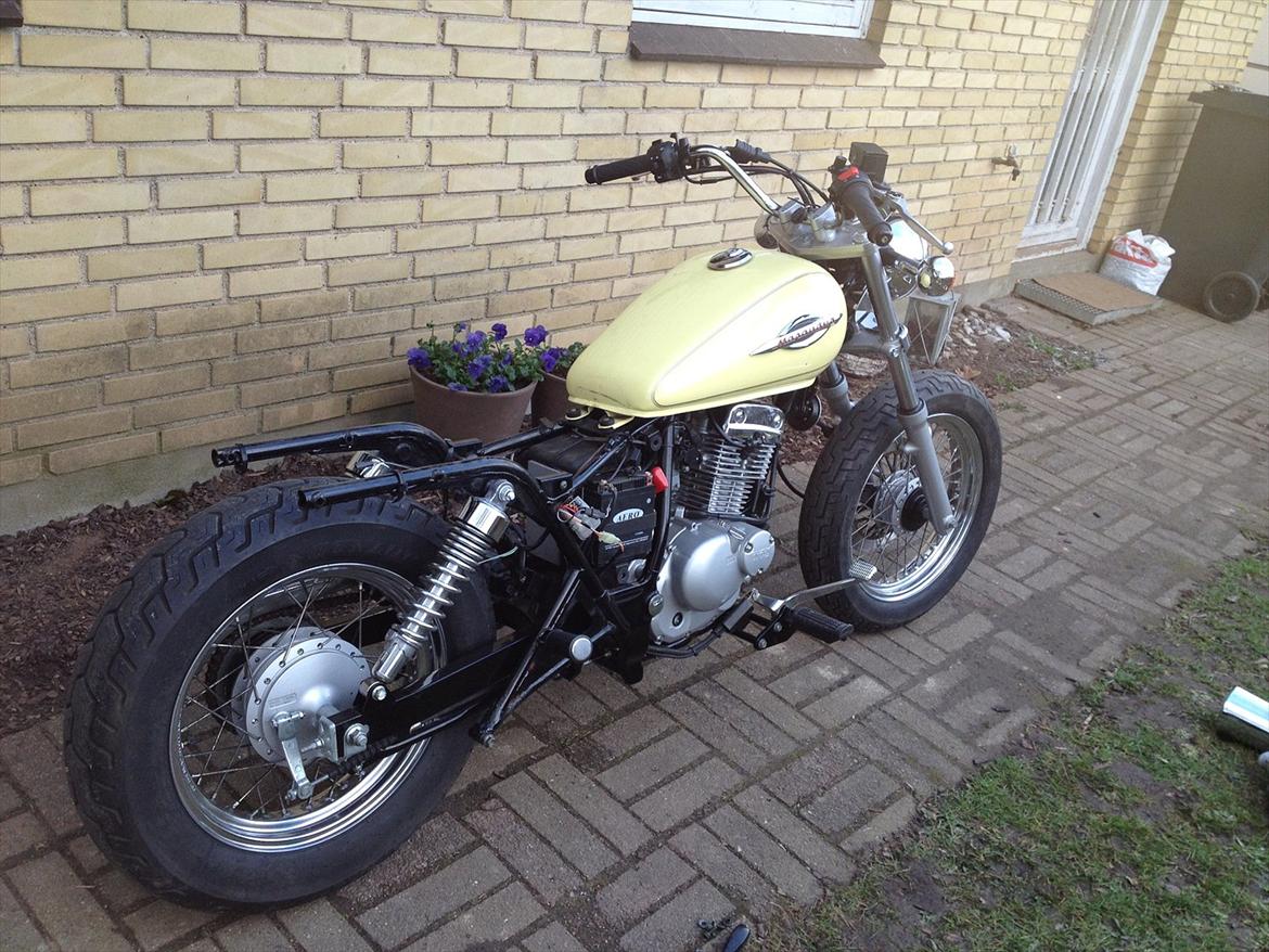 Suzuki Marauder GZ125 - Godt igang med at skilde den ad billede 19