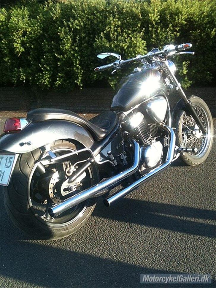 Honda VT 600 Shadow billede 1