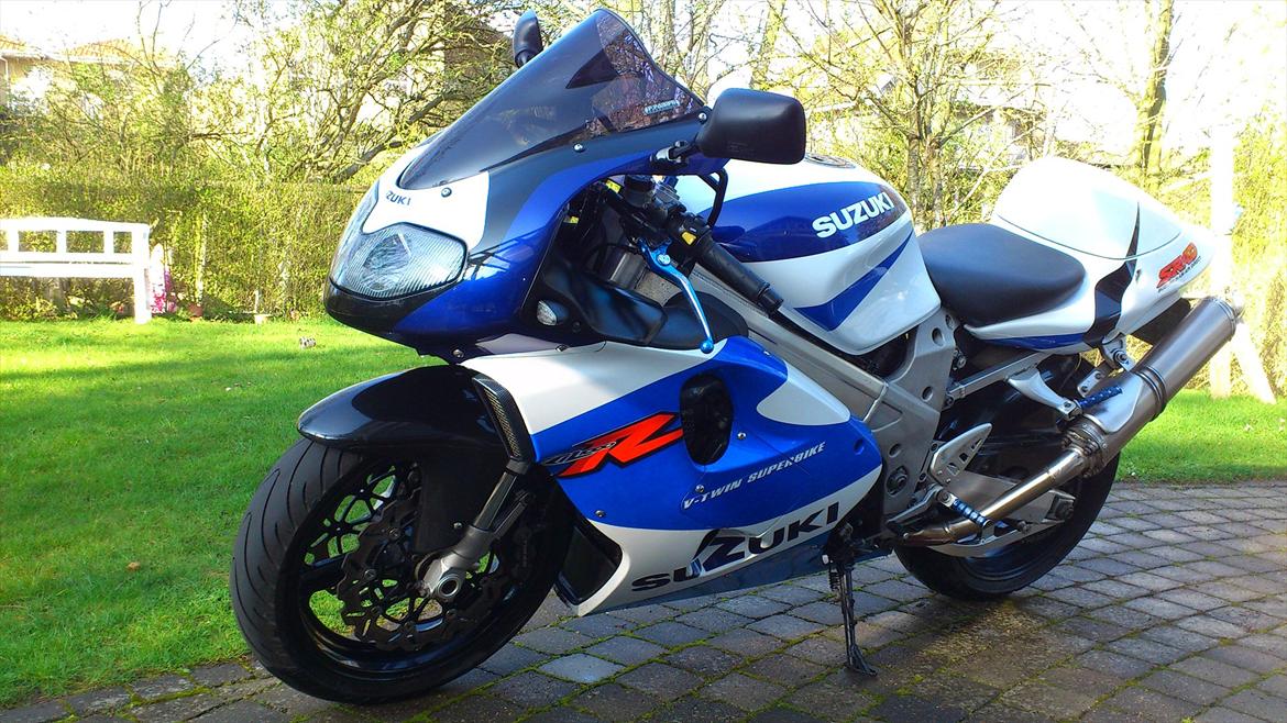 Suzuki TL1000R solgt  billede 1