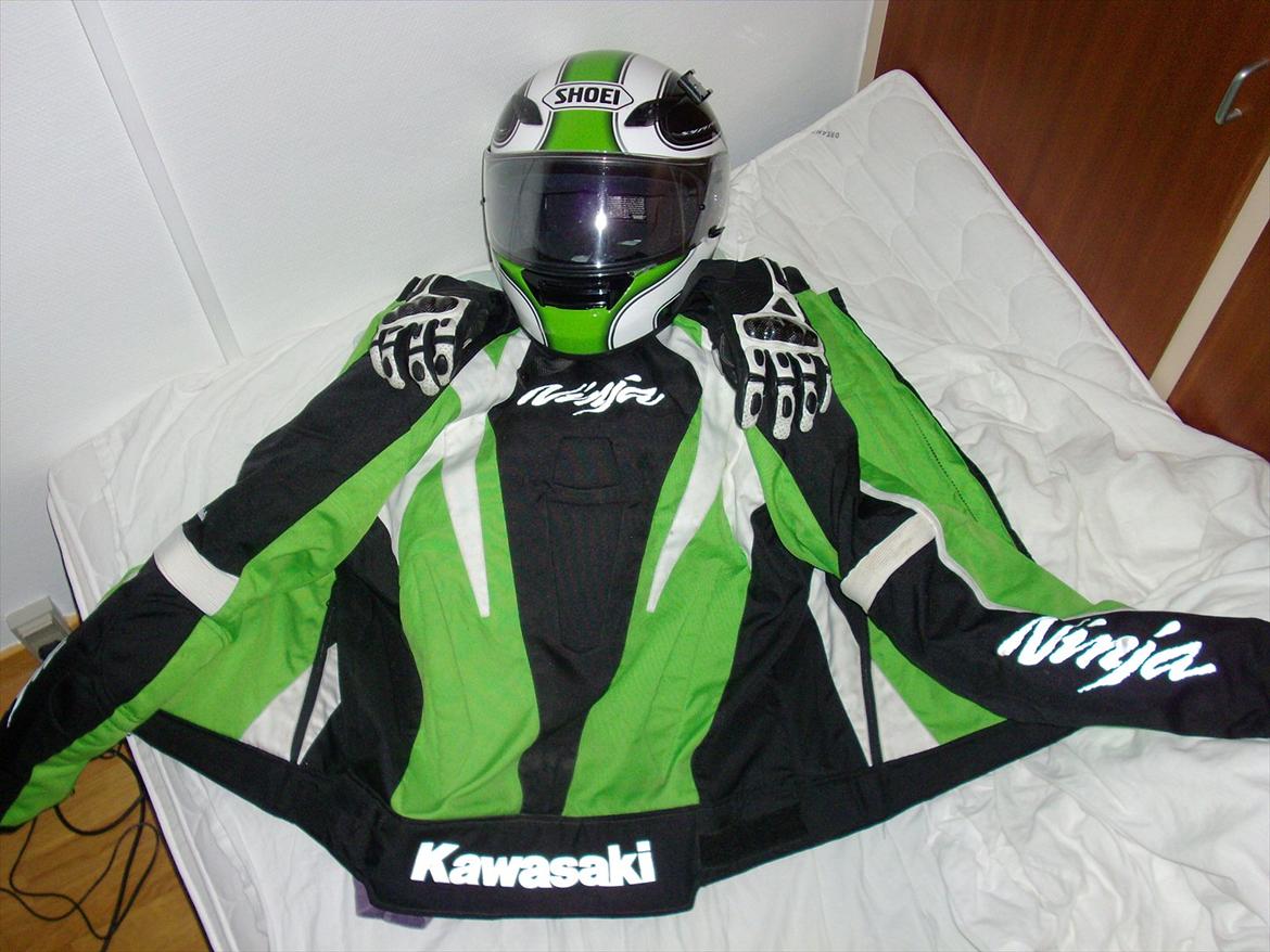 Kawasaki Ninja 250r - noget af mit gear :D billede 10