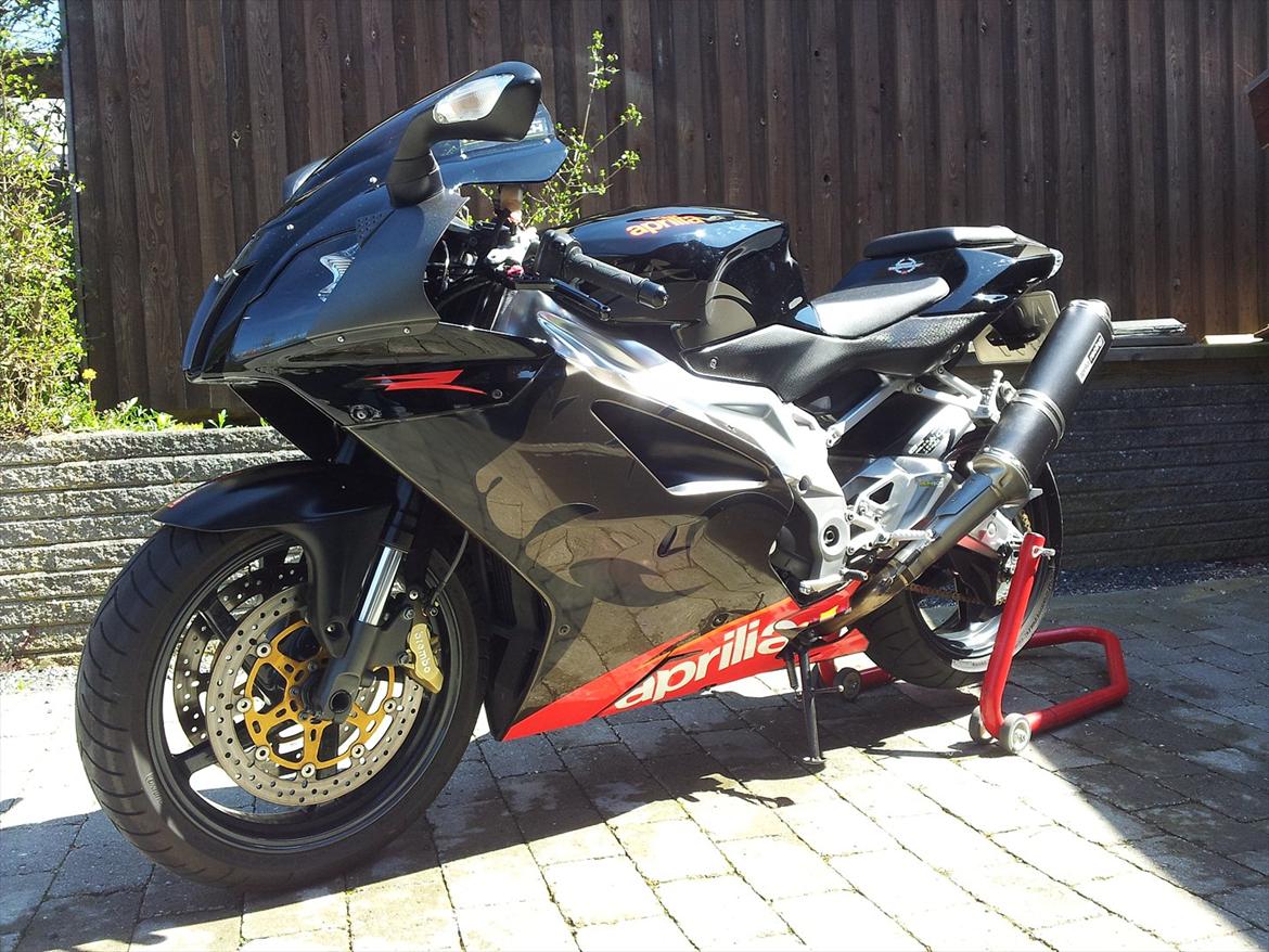 Aprilia RSV 1000 R billede 3