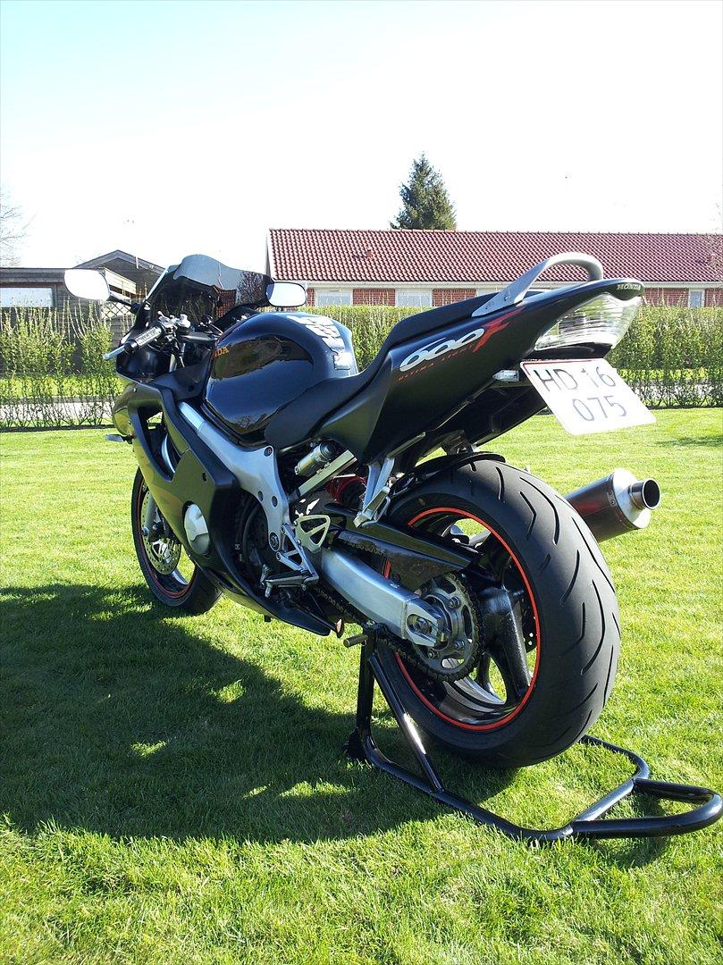 Honda cbr 600 F4 billede 8