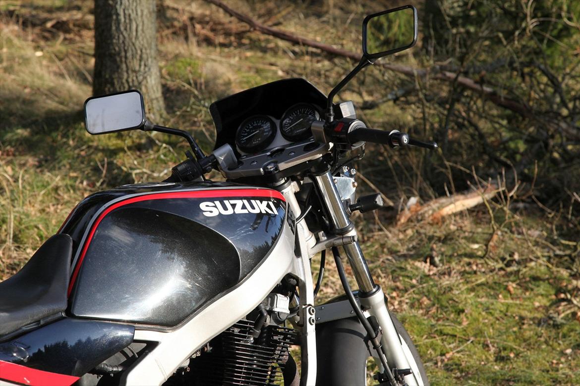 Suzuki GS 500 billede 8