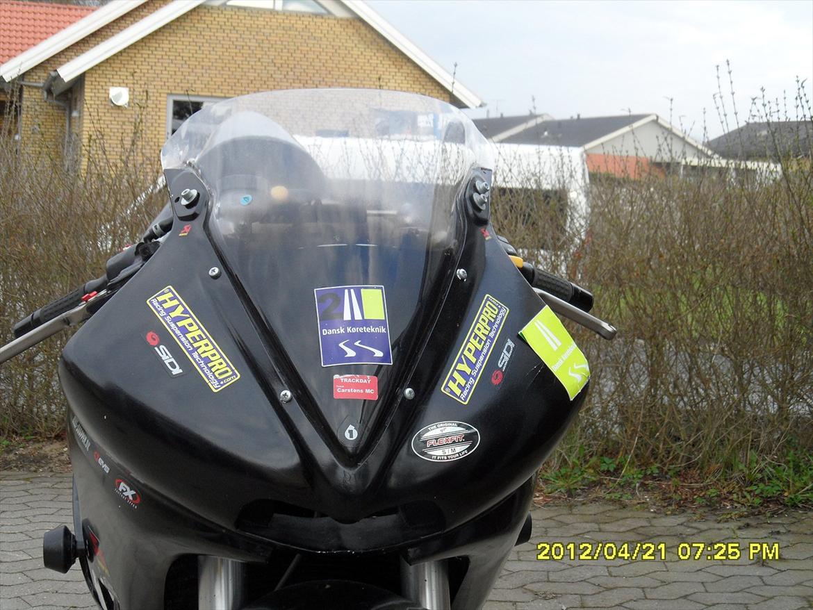 Suzuki GSX-R 750 Srad solgt billede 4