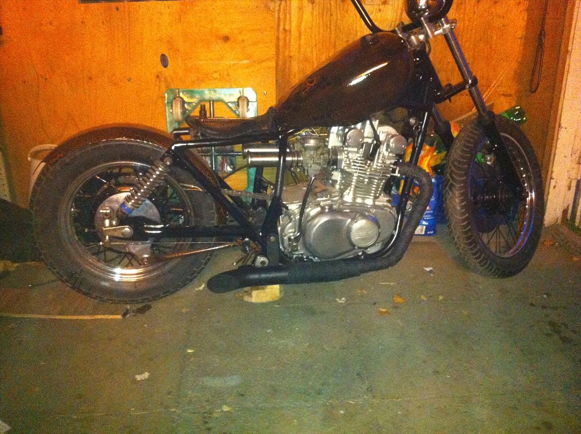 Suzuki GS 400 Bobber billede 7