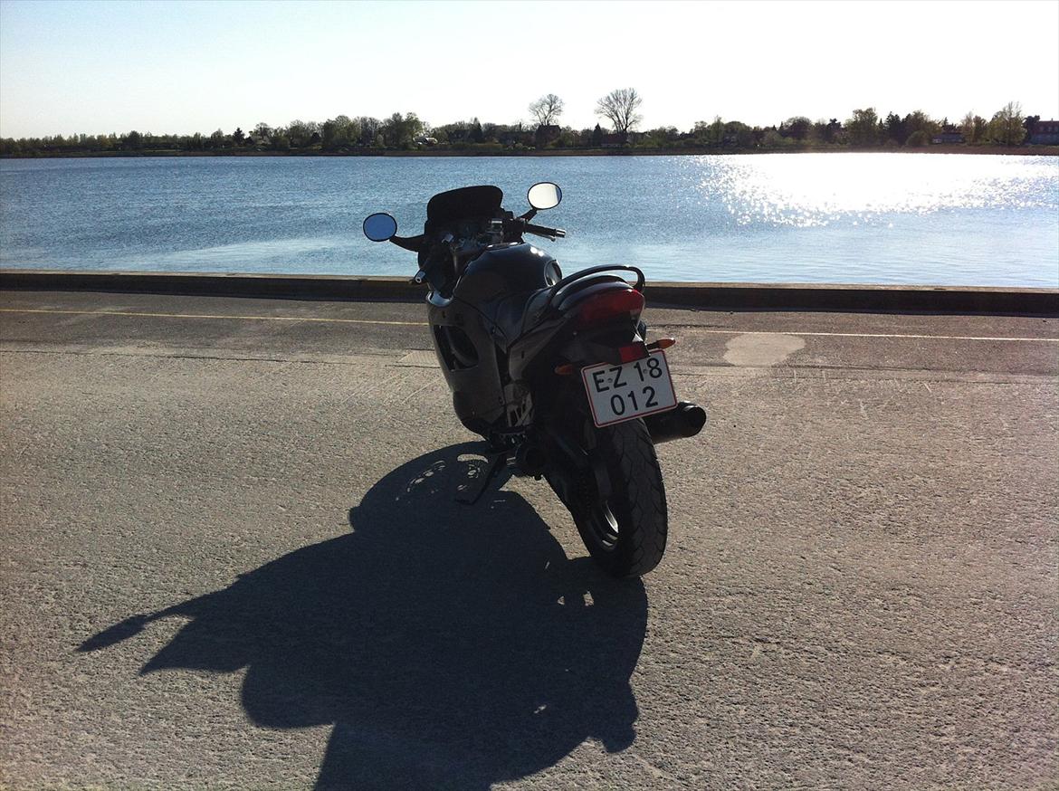 Suzuki gsx 600f billede 4